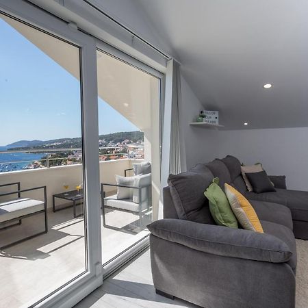 Golden View Penthouse Apartment Hvar Town Bagian luar foto