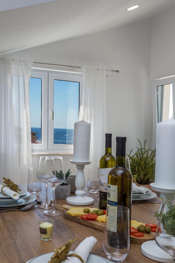 Golden View Penthouse Apartment Hvar Town Bagian luar foto