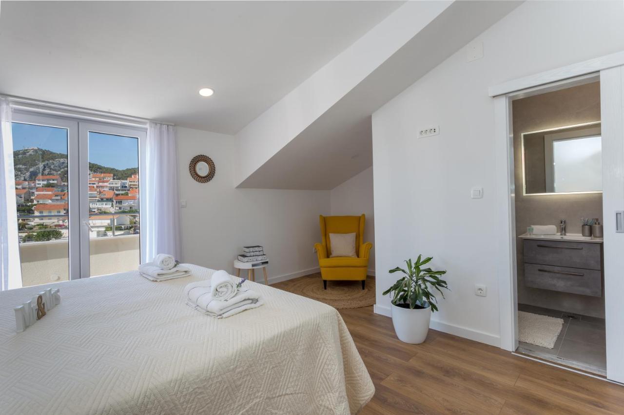 Golden View Penthouse Apartment Hvar Town Bagian luar foto