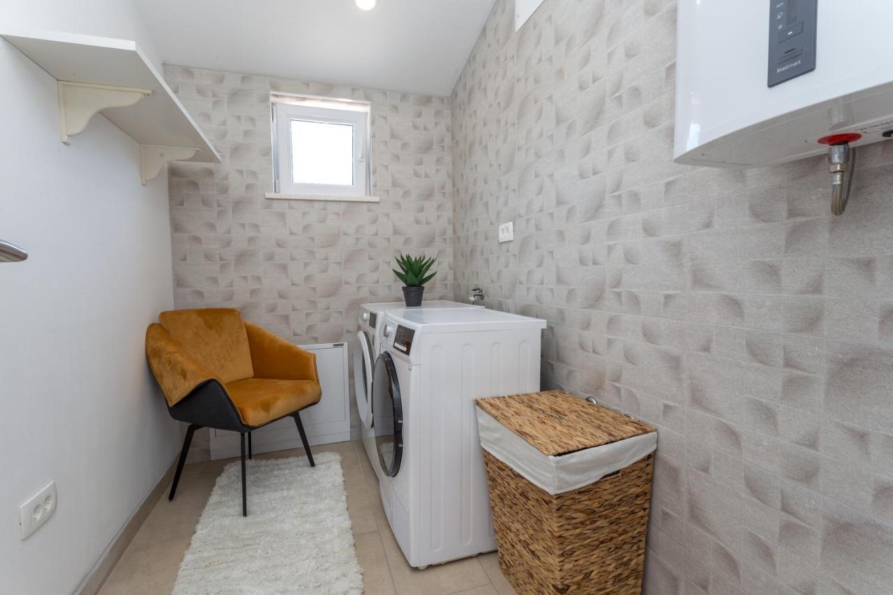 Golden View Penthouse Apartment Hvar Town Bagian luar foto