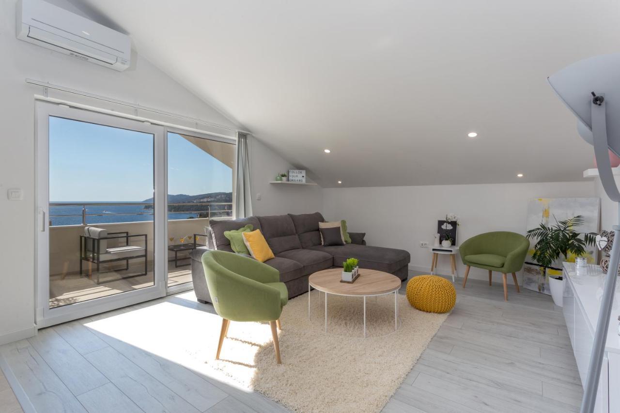 Golden View Penthouse Apartment Hvar Town Bagian luar foto